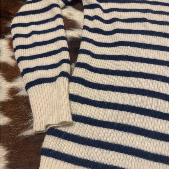 J.Crew Cashmere Navy Blue Striped Boatneck Sweater With Shoulder Button - Picture 3 of 4